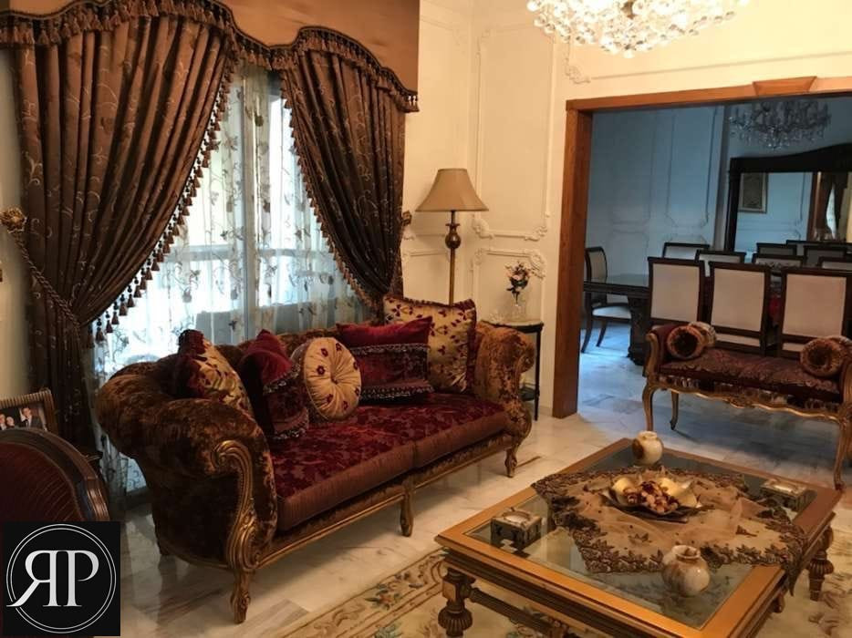 Beautiful 298m2 Apartment in Mar Elias street next to the Russian Embassy, Beirut For SALE