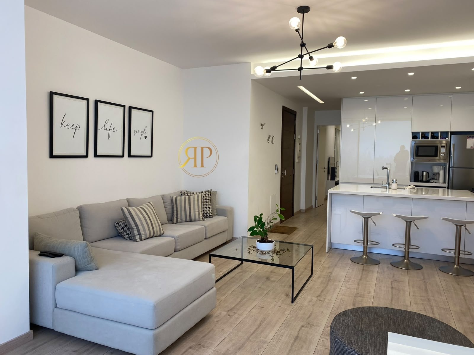 Modern 90Sqm Apartment for Rent in Dbayeh