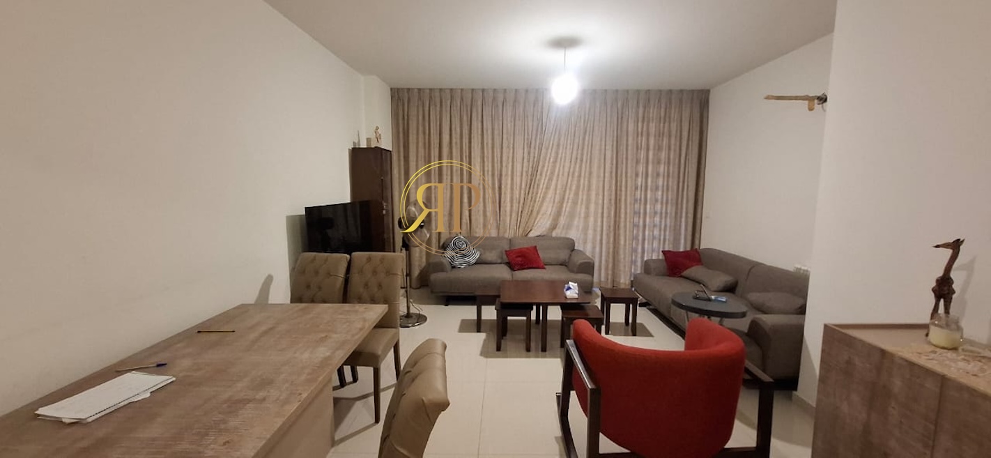 MODERN HOME For Sale in Ain Aalaq 