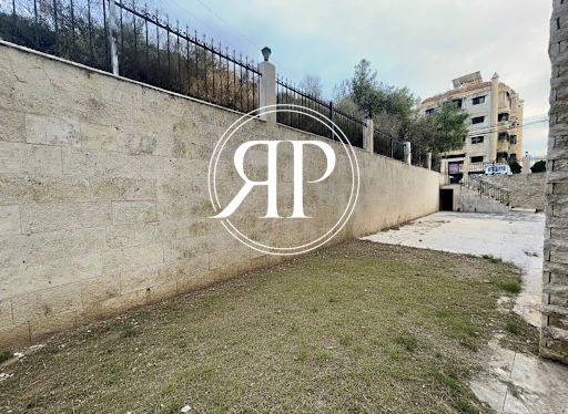 380m2 Apartment in Mezher Antelias for SALE