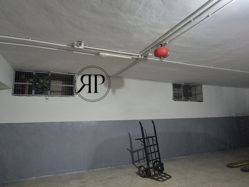 Warehouse For Rent in JNAH