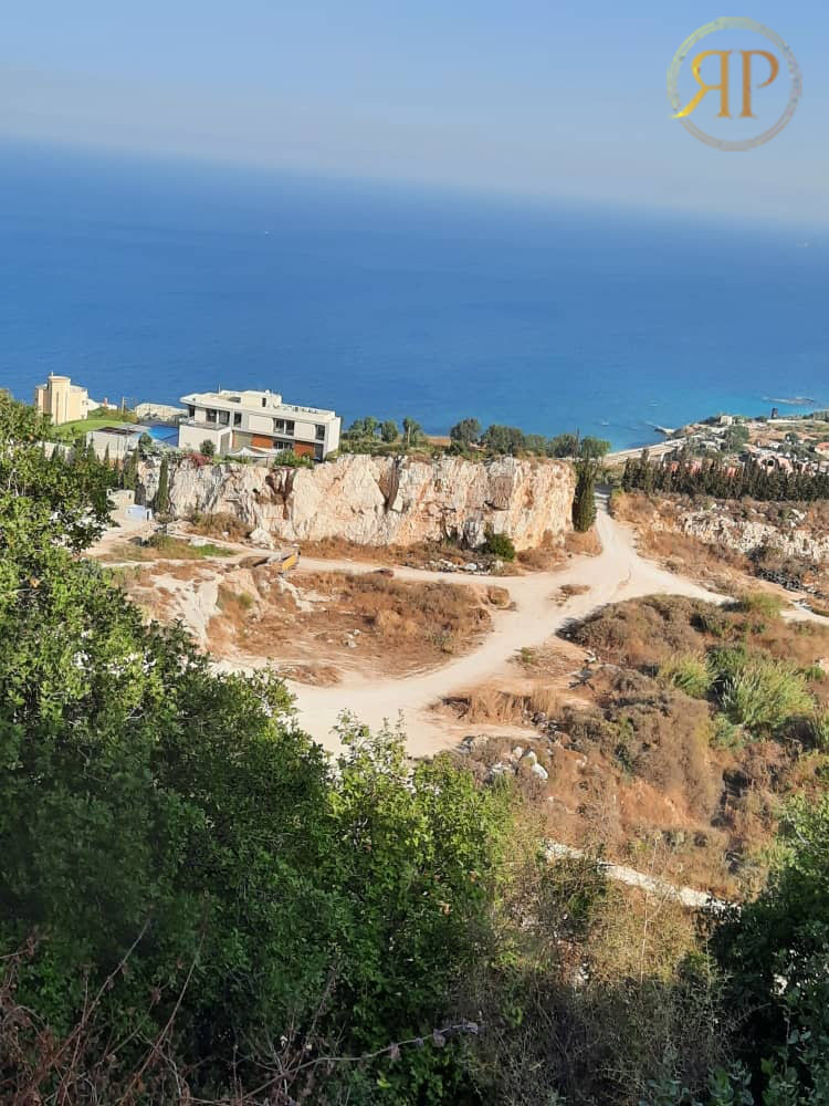 Land for sale in Batroun, Fghal - Open view