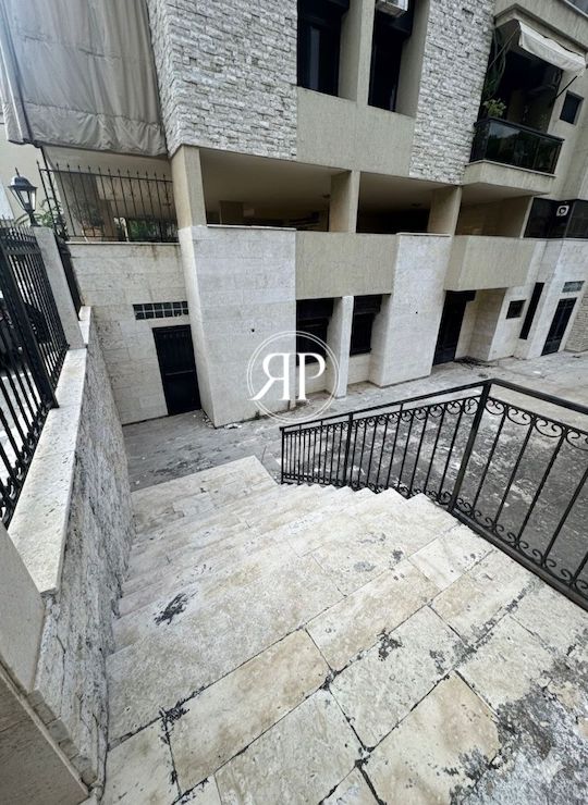 380m2 Apartment in Mezher Antelias for SALE