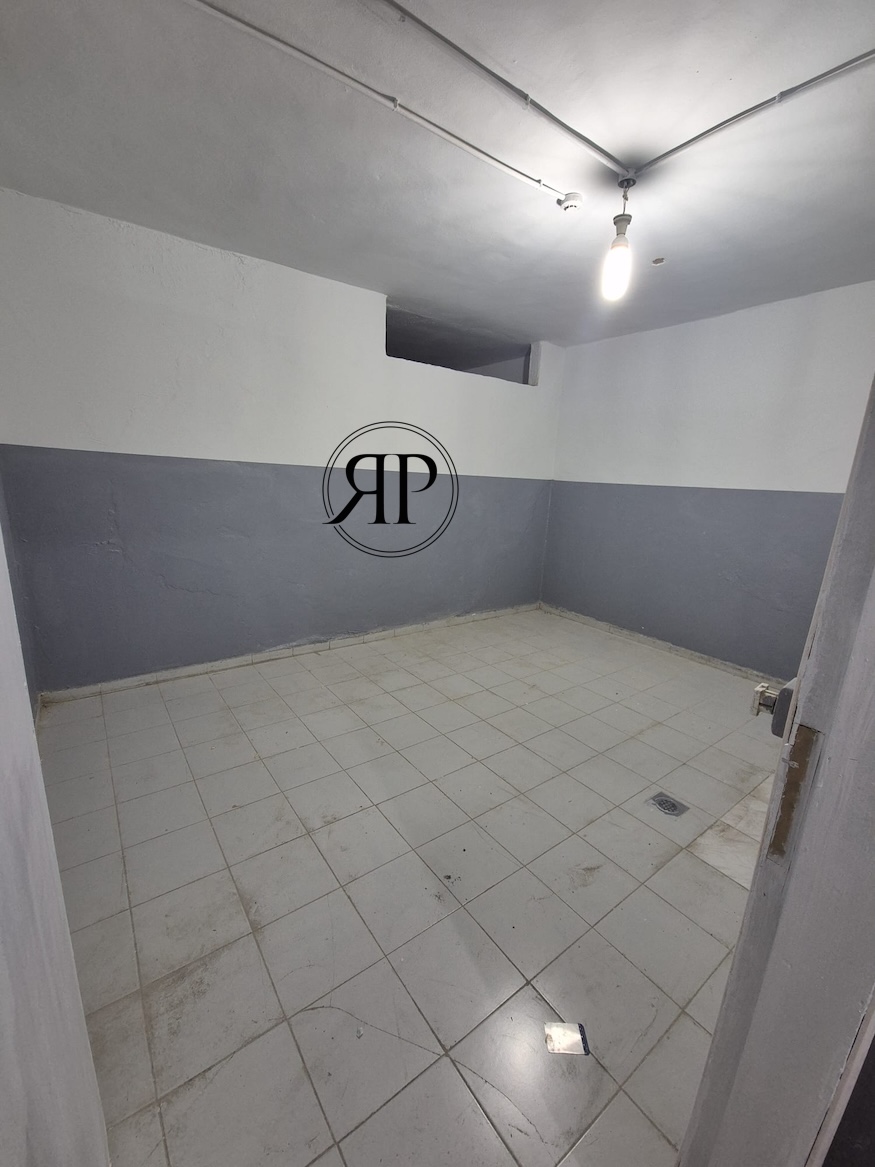 Warehouse For Rent in JNAH
