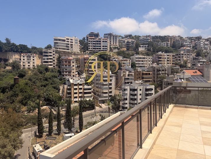 Sea View 300sqm Duplex For Rent or Sale in Rabweh