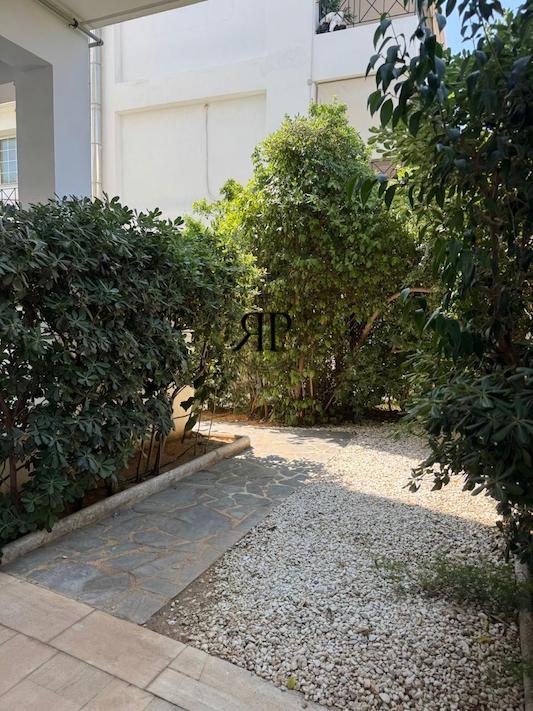 Duplex With Private Pool in Athens