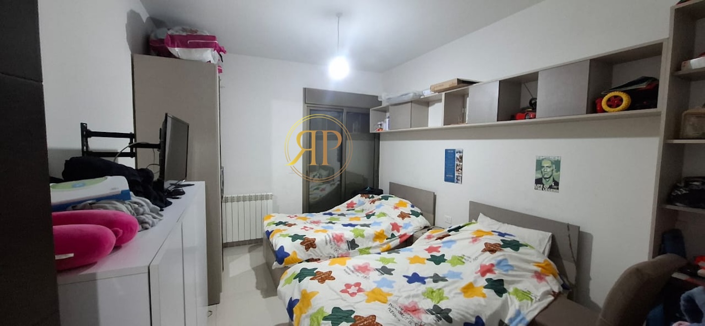 MODERN HOME For Sale in Ain Aalaq 