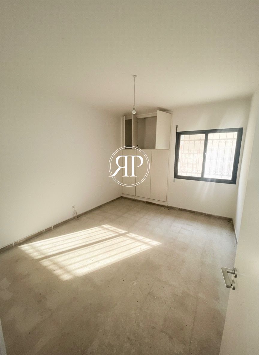380m2 Apartment in Mezher Antelias for SALE