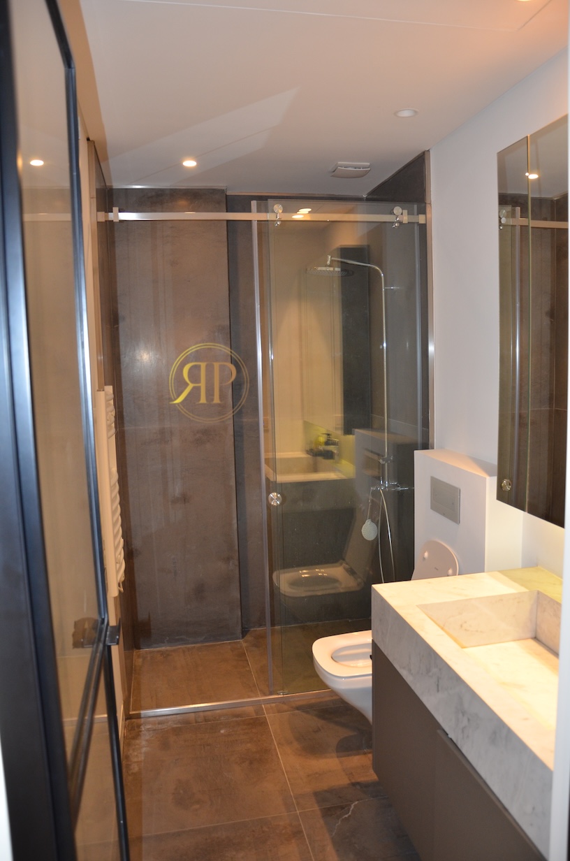 Luxurious 365m2 Apartment for Sale in Minet El Hosn