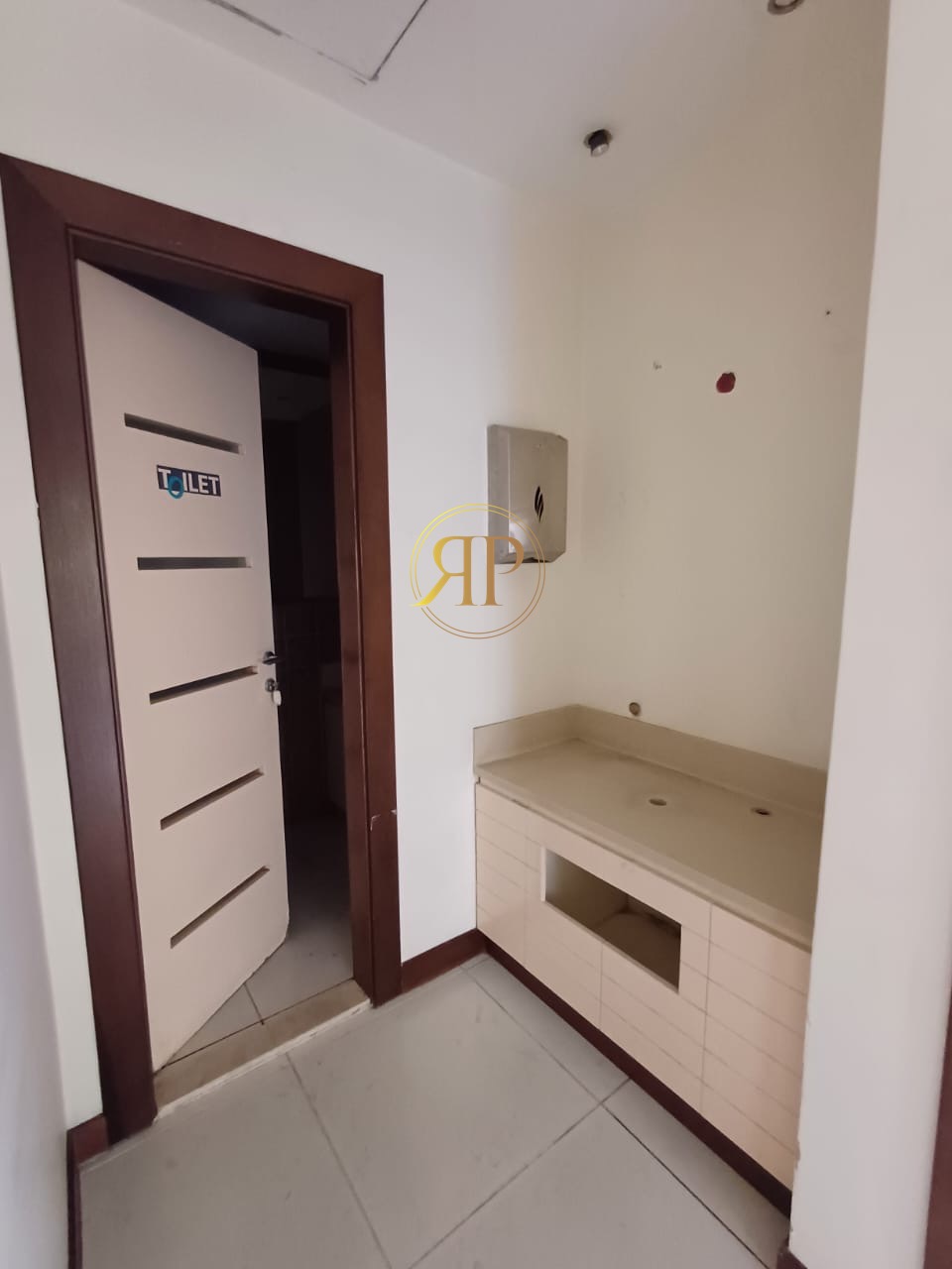 Office for rent in Kaslik