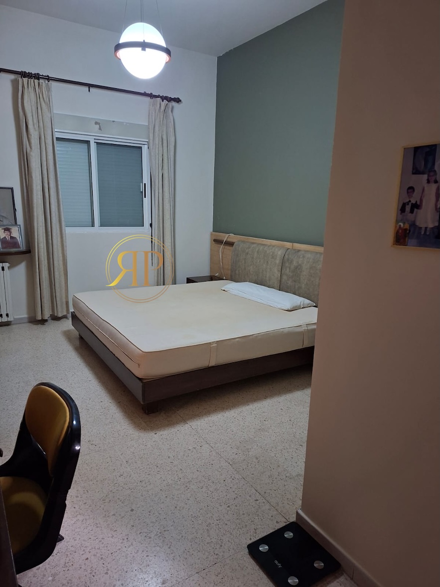 Great Deal 220sqm Apartment for SALE in Ain Aar