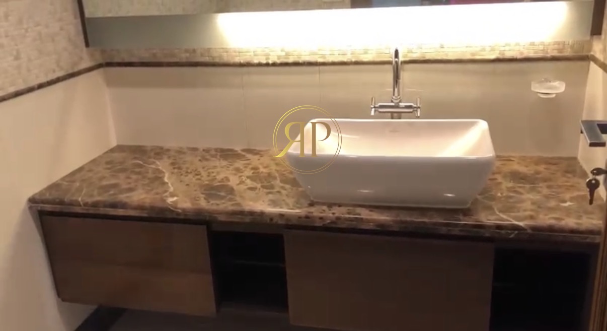 Amazing 450sqm Apartment for Rent in Rabweh