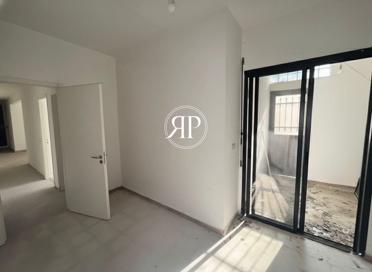 380m2 Apartment in Mezher Antelias for SALE