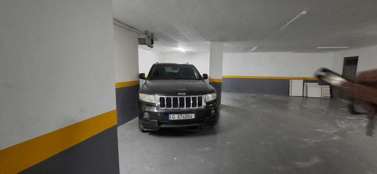 MODERN HOME For Sale in Ain Aalaq 
