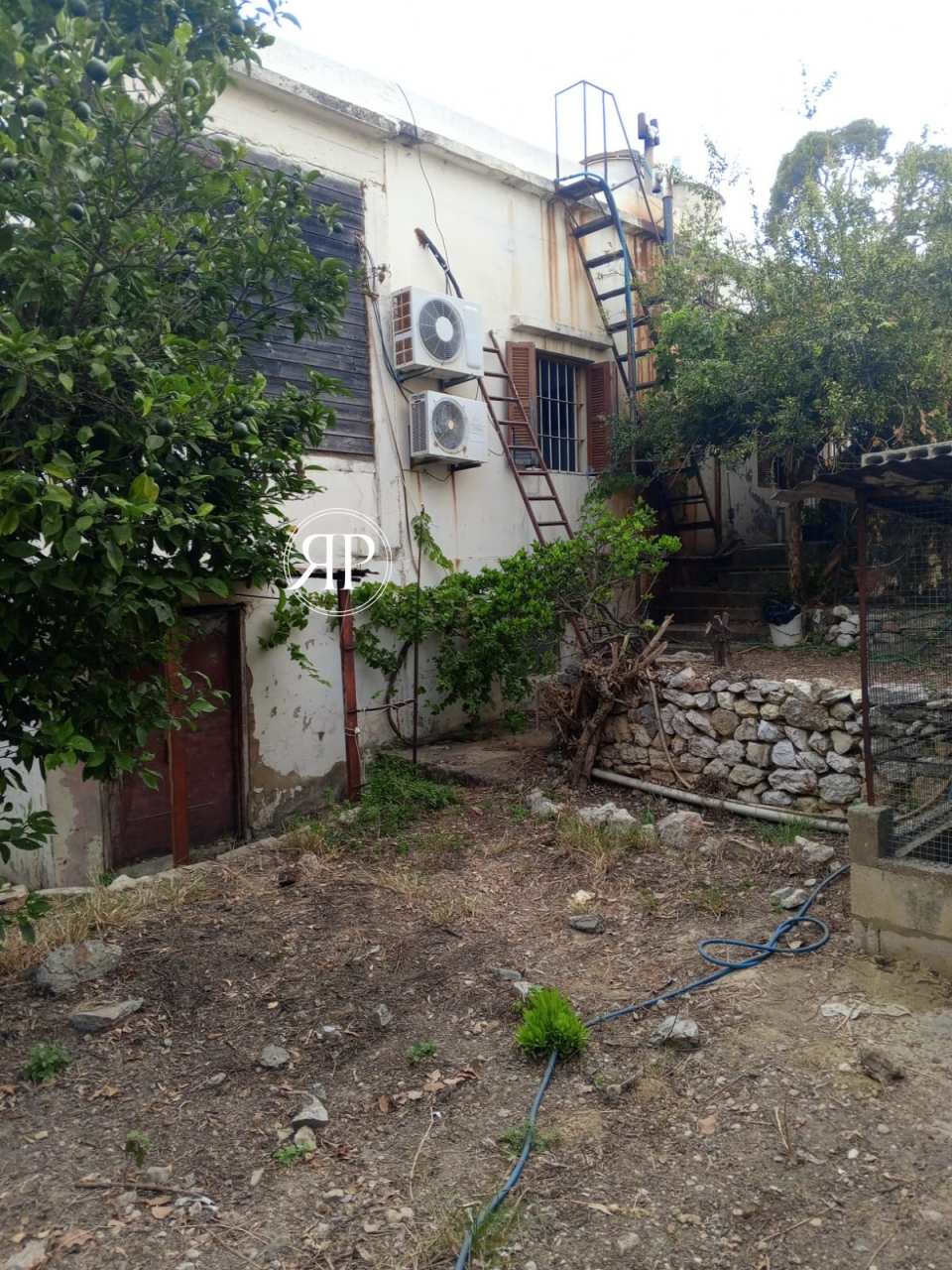 Old House with Garden on a LAND for SALE in Daroun-Harissa