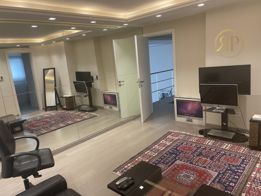 Duplex-Penthouse in Beirut, Badaro for rent