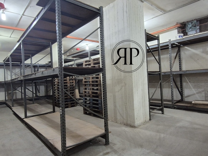Warehouse For Rent in JNAH