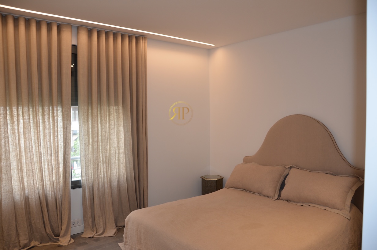 Luxurious 365m2 Apartment for Sale in Minet El Hosn
